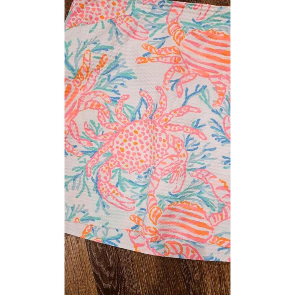 Lilly Pullitzer Skort with Colorful Crab and Coral Print-Size 6 - Picture 7 of 8